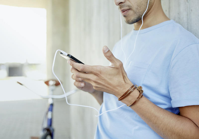 Podcasts: Tailor-Made Audio Content to Go